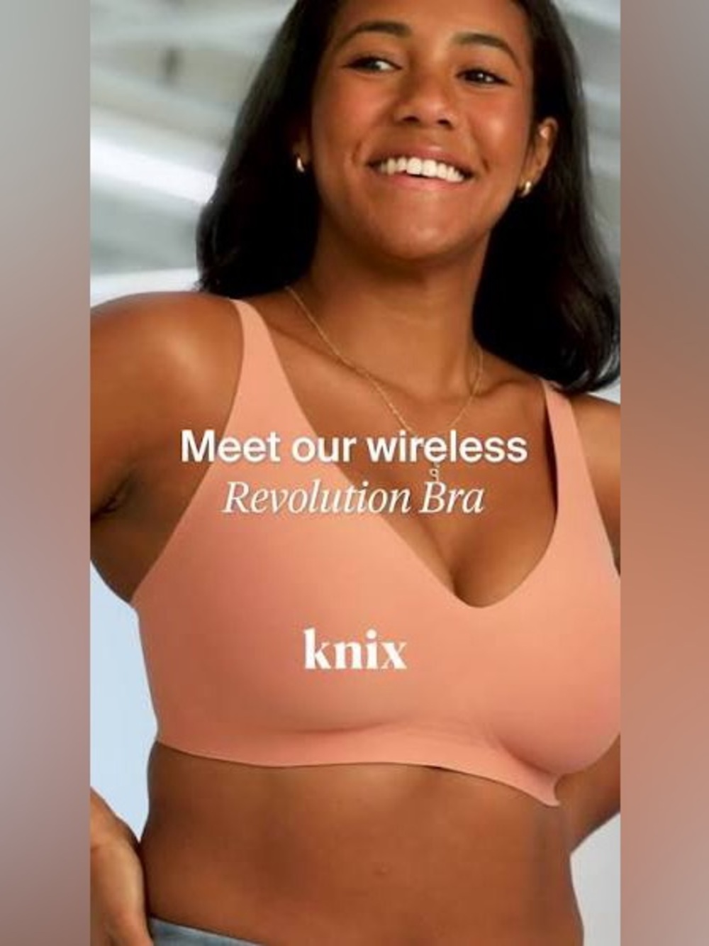 KNIX - Revolution V-Neck Bra - Size 1 - Colour: Sola (Orange)